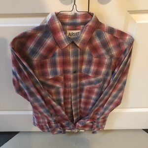 Ariat men’s size medium